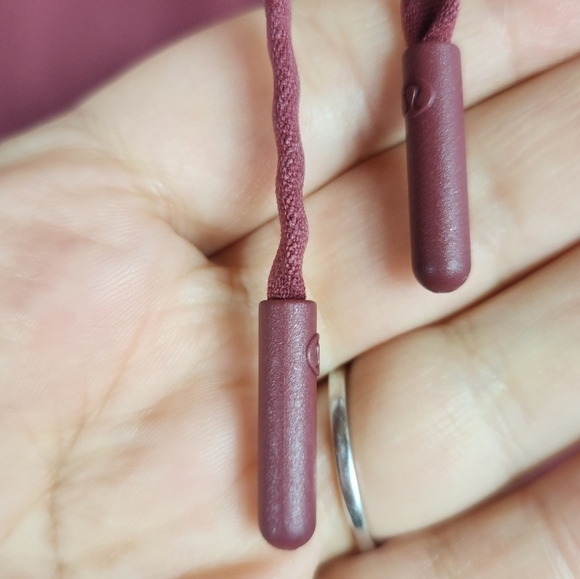 Lululemon Comfy Workleisure Preppy Stretch High-Rise Pants in Mulled Wine 6 - Picture 10 of 13